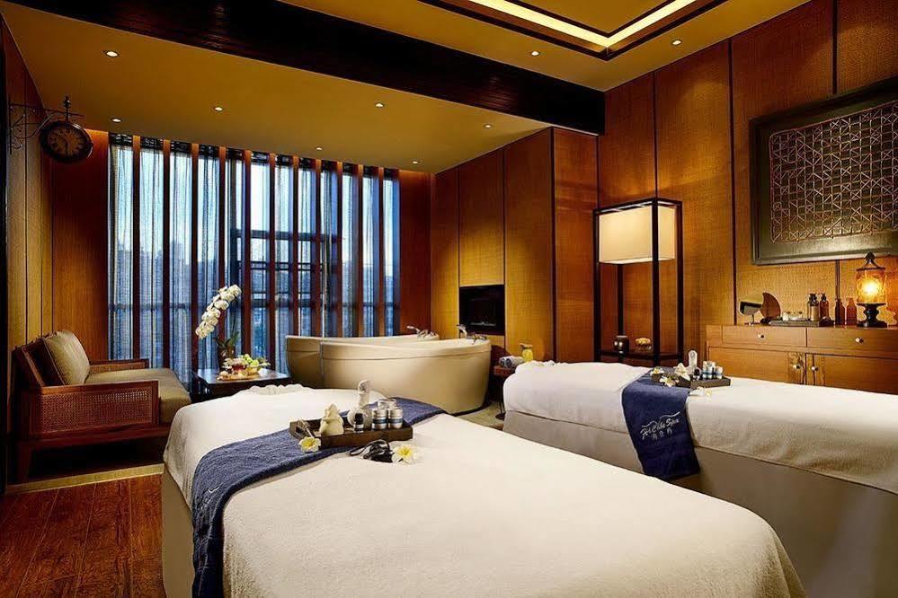 Kunming Oceancube Spa Holiday Hotel Extérieur photo